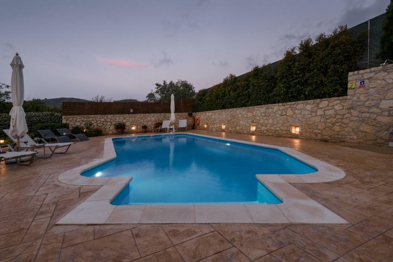 Alia Stone Villa-Ideal For Families-Heated Pool Nohia Eksteriør billede